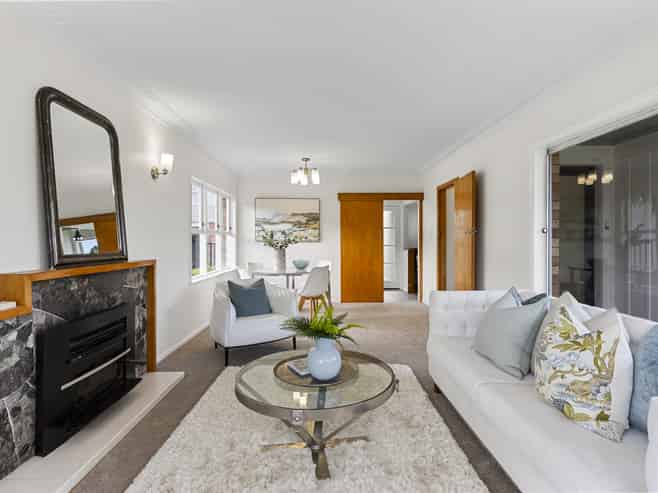11 Dell Way, Bucklands Beach