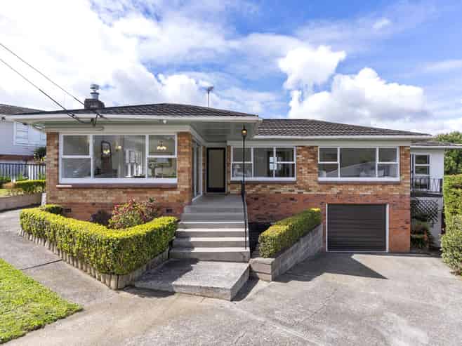 11 Dell Way, Bucklands Beach