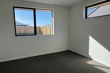 33 Florence Drive, Lincoln