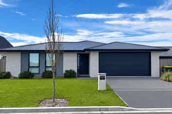 33 Florence Drive, Lincoln