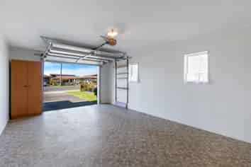 1/222 Centreway Drive, Orewa