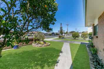 1/222 Centreway Drive, Orewa