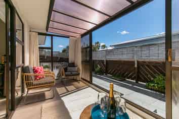 1/222 Centreway Drive, Orewa