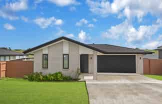 124 Harriet Johnston Drive, POKENO