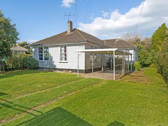 17 Churchill Crescent, Te Hapara
