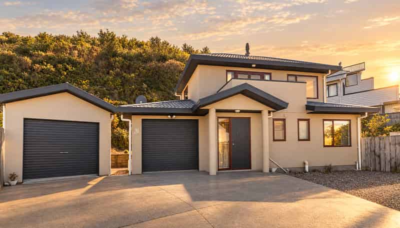 28A Bowes Crescent, Strathmore Park