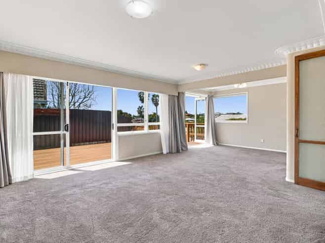 1 Weka Street, Matua
