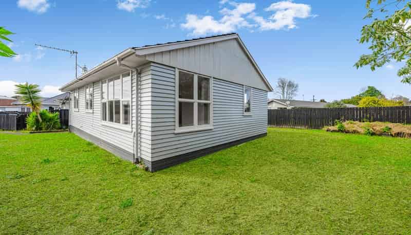 10B Frank Hewitt Street, Pukekohe