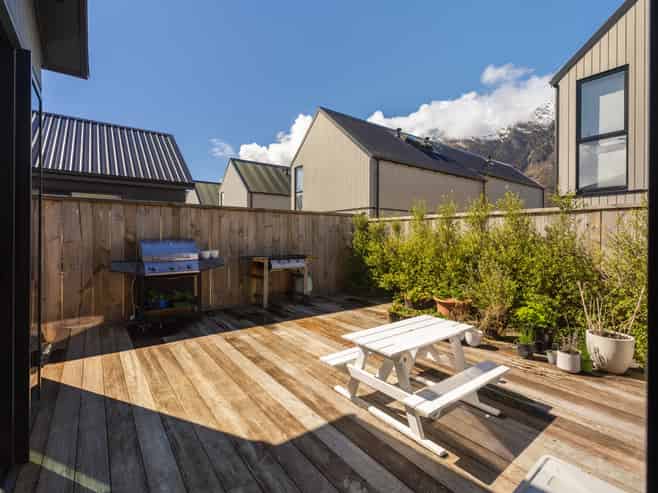 15 Friesian Close, Jacks Point