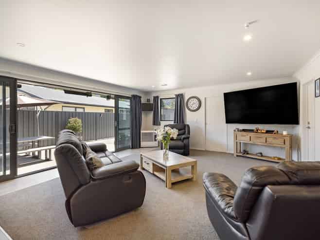 2 Preston Drive, Arrowtown