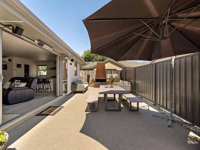 2 Preston Drive, Arrowtown