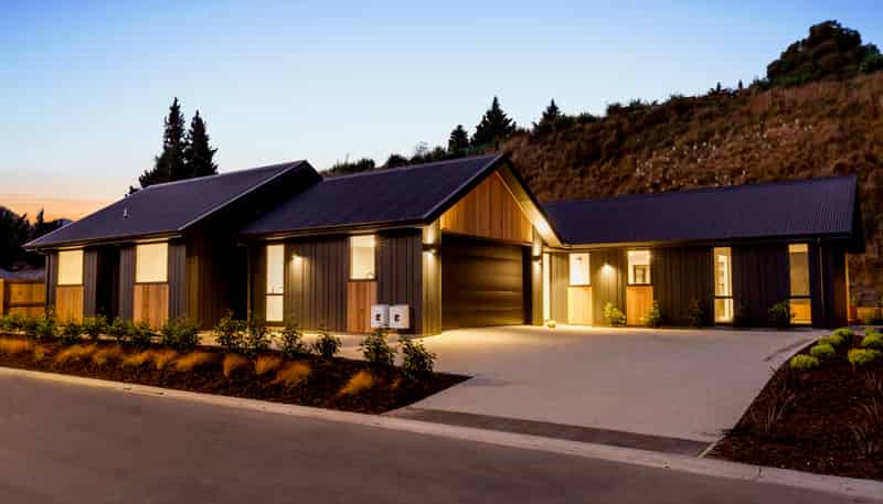 14 Hicks Road, Lower Shotover
