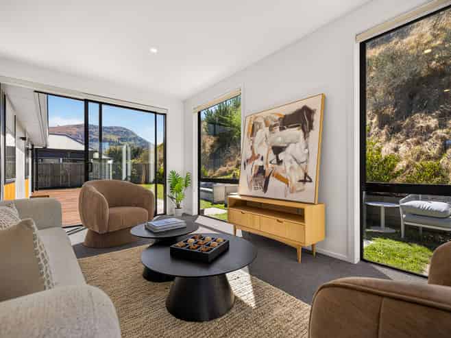 14 Hicks Road, Lower Shotover