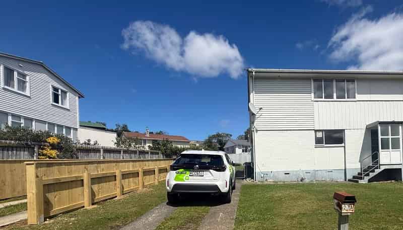 27A Loongana Street, Waitangirua