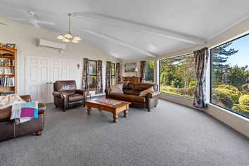 114 Dalziel Road, Halfway Bush