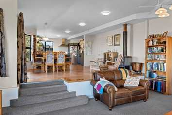 114 Dalziel Road, Halfway Bush