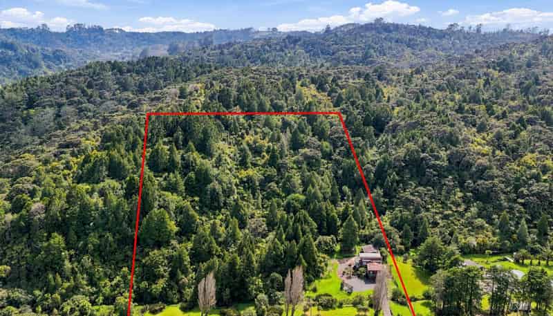111 Te Henga Road, Waitakere