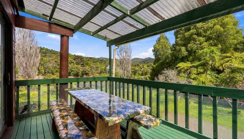 111 Te Henga Road, Waitakere