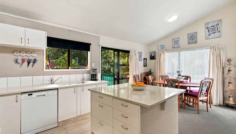 111 Te Henga Road, Waitakere