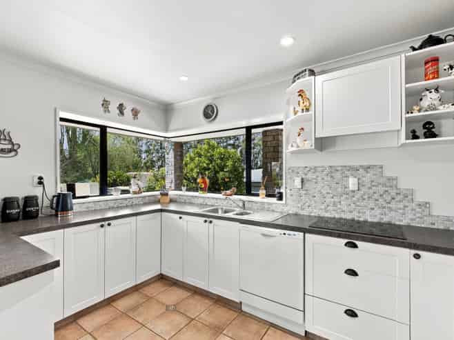 108 Lower Styx Road Bottle Lake, Marshland