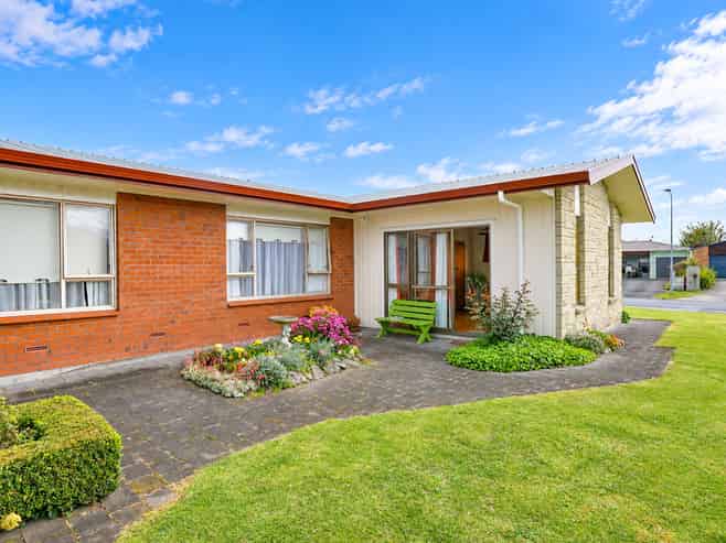 19 Winstone Avenue, Chartwell