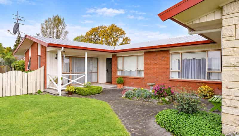 19 Winstone Avenue, Chartwell