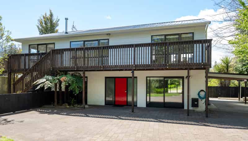 8B Wharepaina Crescent, Springfield