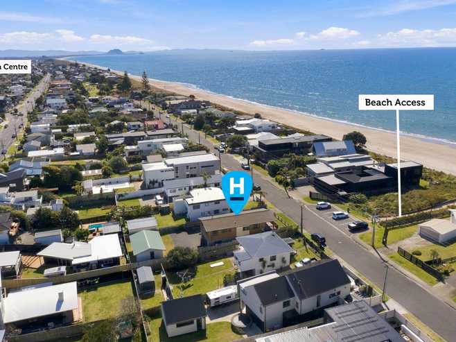 52 Karewa Parade, Papamoa