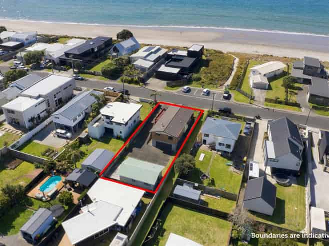 52 Karewa Parade, Papamoa