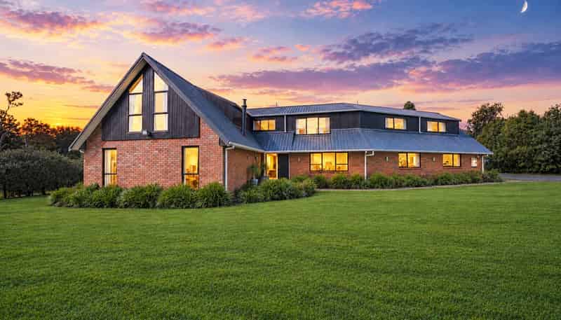 4 Mile Bush Road, Pukekawa