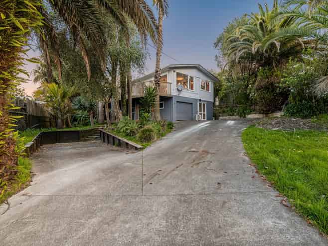 26 Cedar Terrace, Stanmore Bay