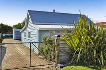 12 Norfolk Street, Patea