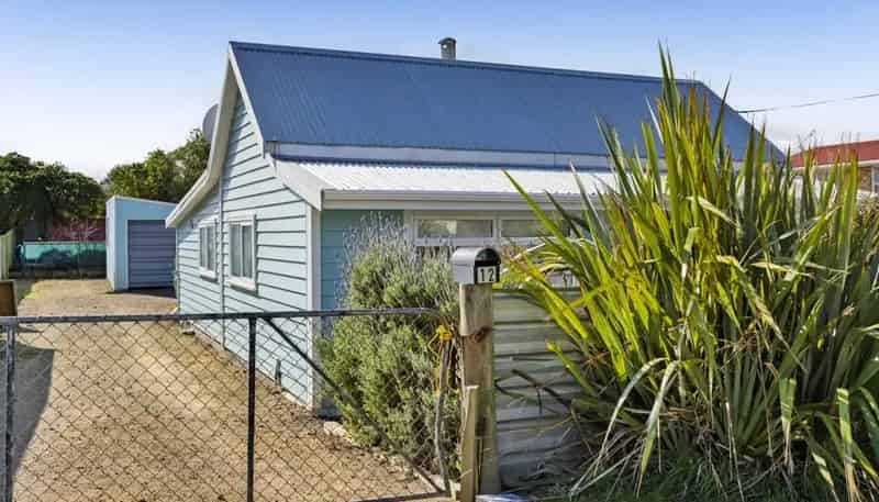 12 Norfolk Street, Patea
