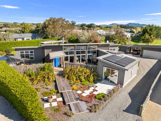 3 Tuscan Lane, Martinborough