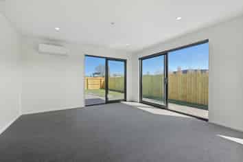 89 Bill Hammond Drive, Belfast