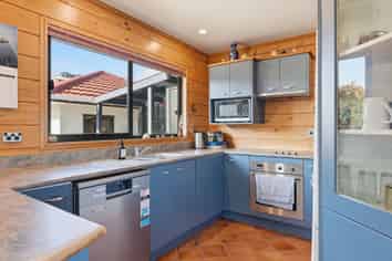 265 State Highway 10, Cable Bay