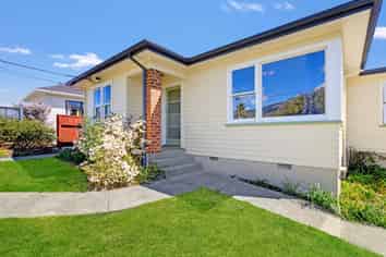 4 Bledisloe Avenue, Stoke