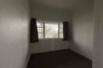 Manawatu / Whanganui - Address withheld