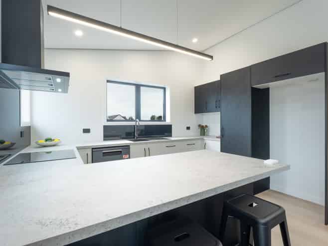 17 Meadowbank Drive, MILTON