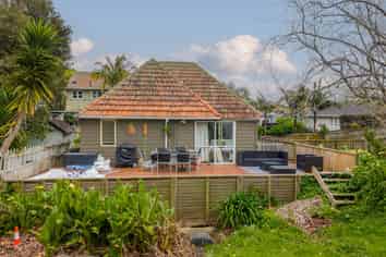 110A Lake Road, Belmont