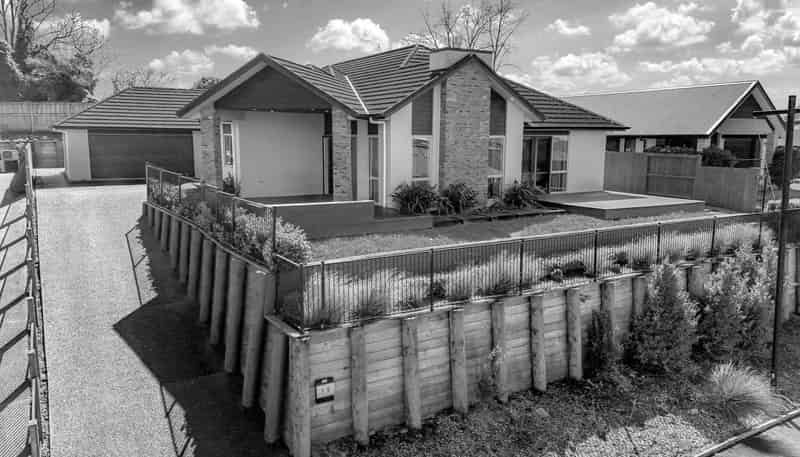 10 Glaisdale Crescent, Flagstaff