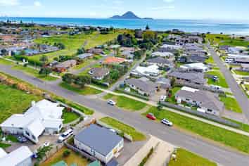 30A Bunyan Road, Coastlands
