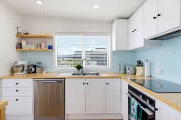 30A Bunyan Road, Coastlands