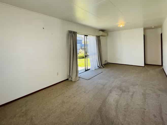 1/200 Karaitiana Street, Frimley