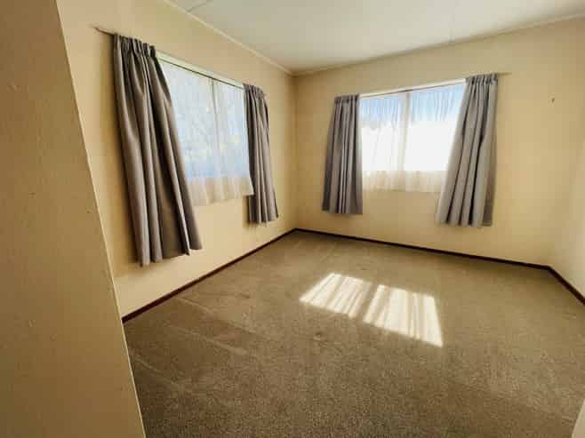 1/200 Karaitiana Street, Frimley