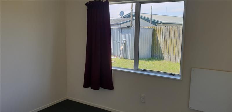 Tarbet Place, Flaxmere 5