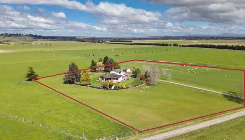 1182A Tikokino Road, Waipawa