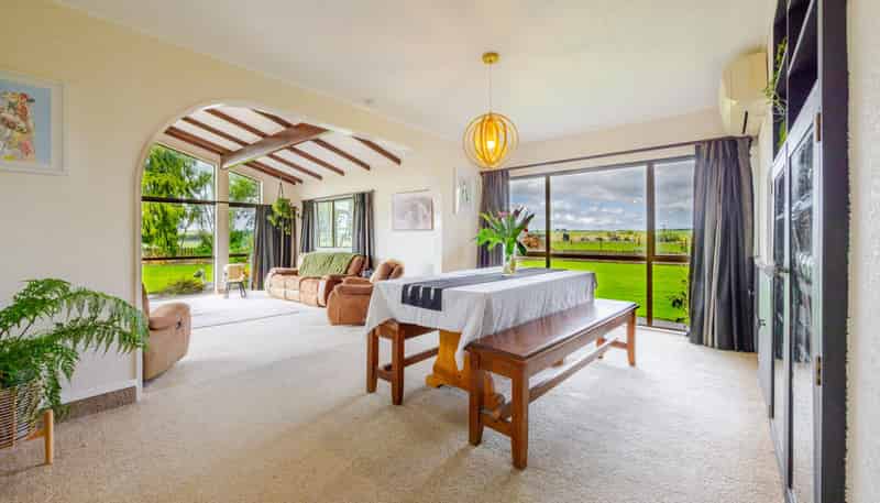 1182A Tikokino Road, Waipawa