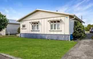 24 Thyra Street, Dannevirke