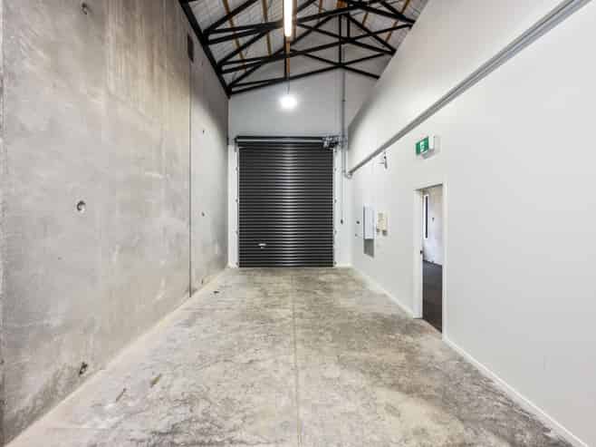 Seriously for sale! Standalone investment